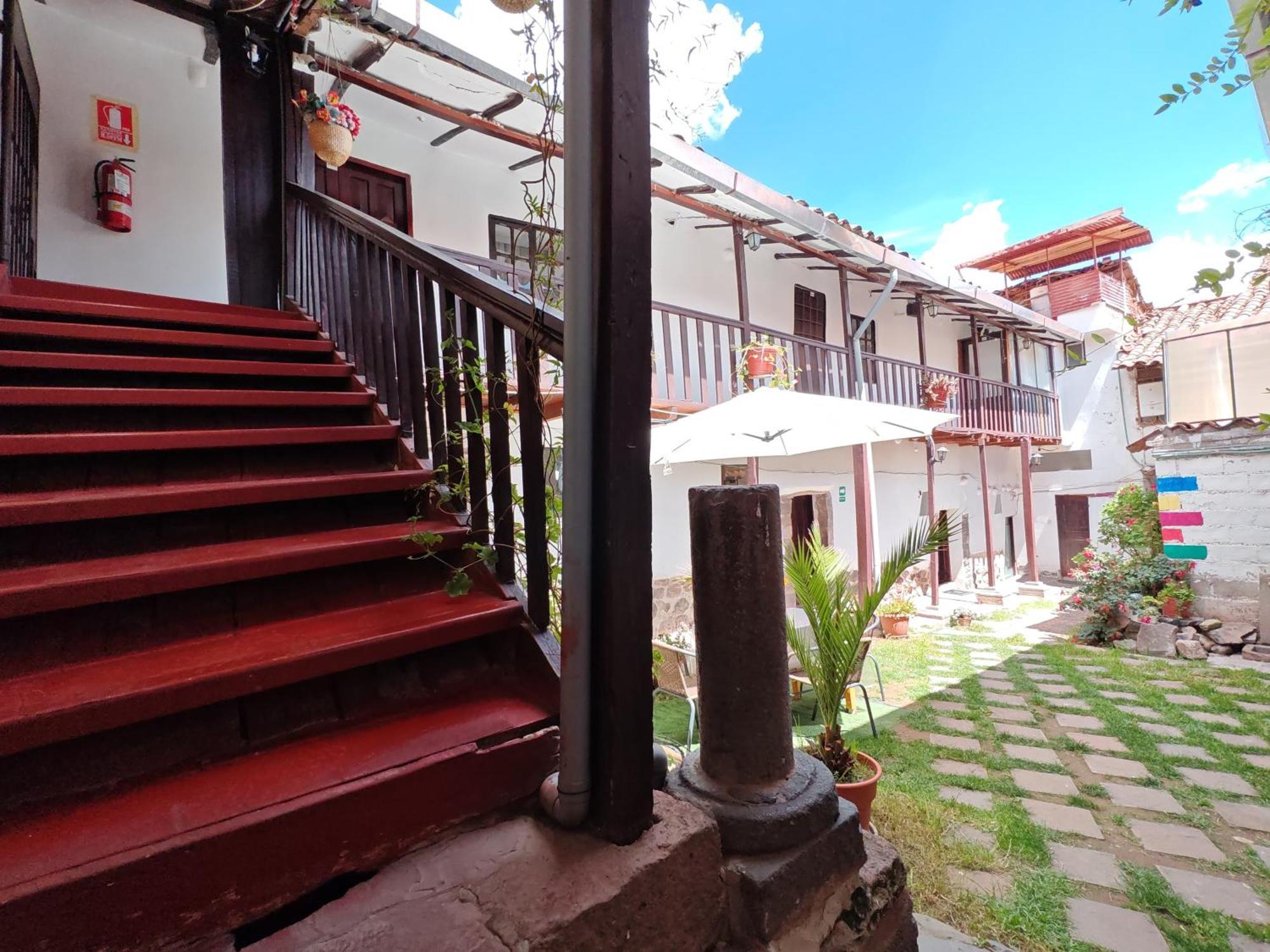 Bed and Breakfast Gringo Bill's Cuzco Esterno foto